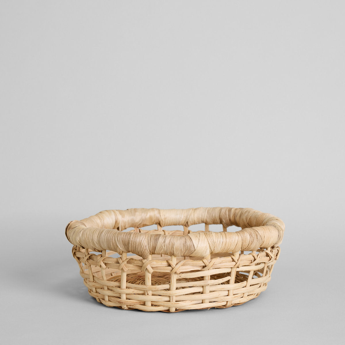 Refined Woven Storage Basket for Everyday Home Style 2 - Image 3