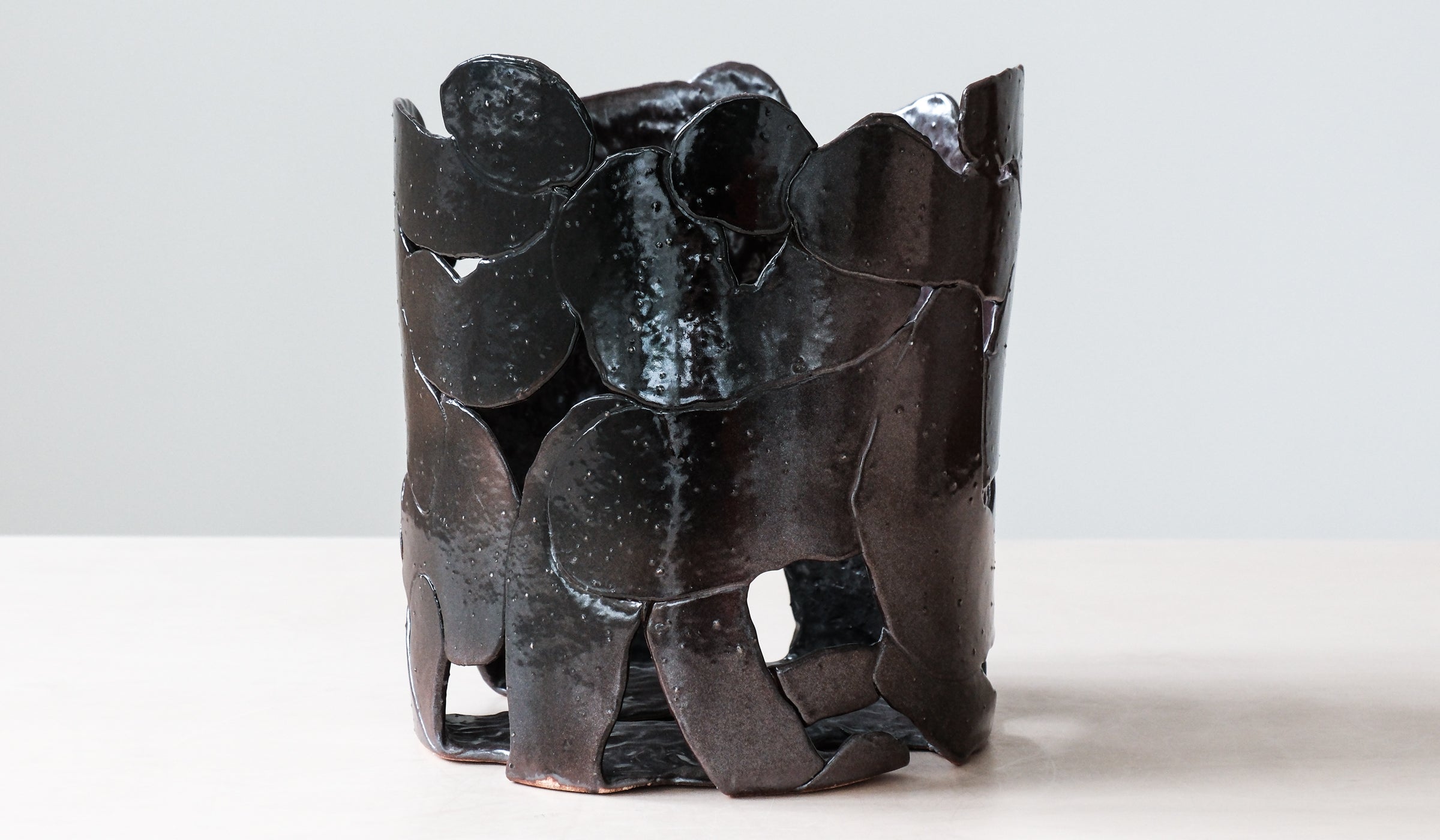 Refined Ceramic Compact Decorative Vessel
